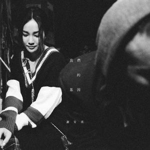 中国老太牲交视频
